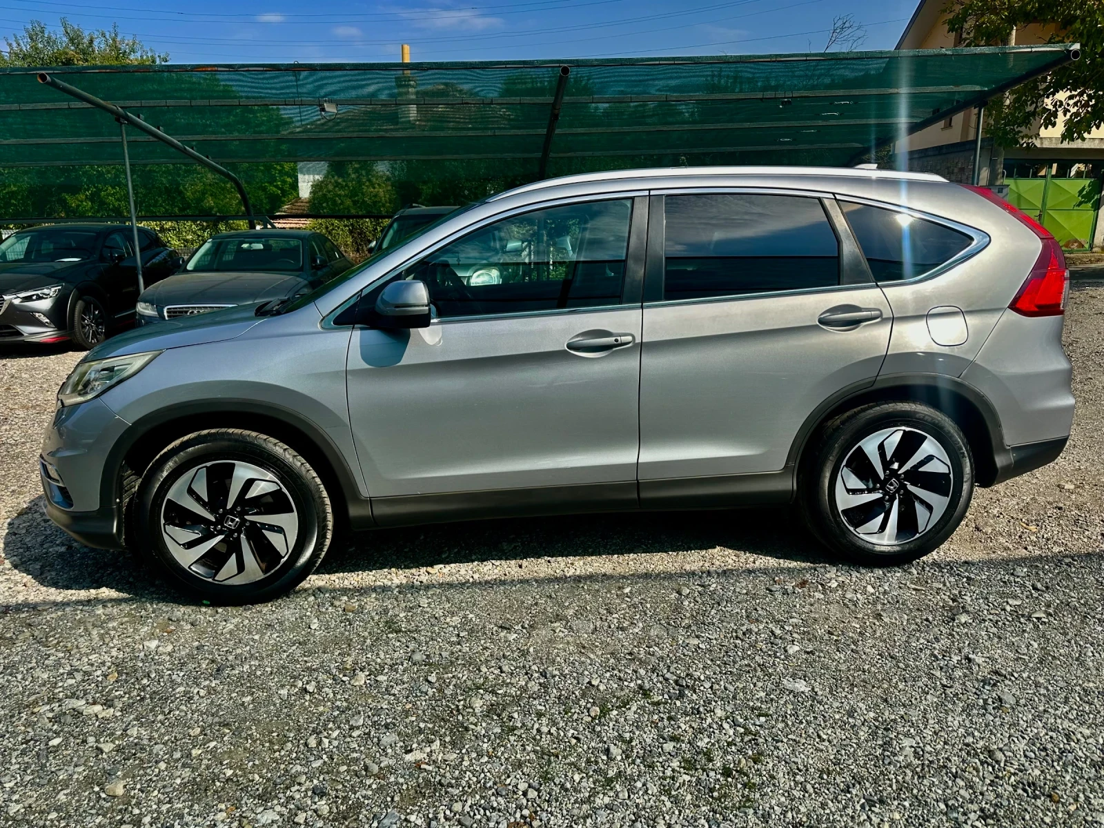 Honda Cr-v 1.6 i-DTEC 4x4 2016 ТОП СЪСТОЯНИЕ!!!, снимка 4 - Автомобили и джипове - 55655399