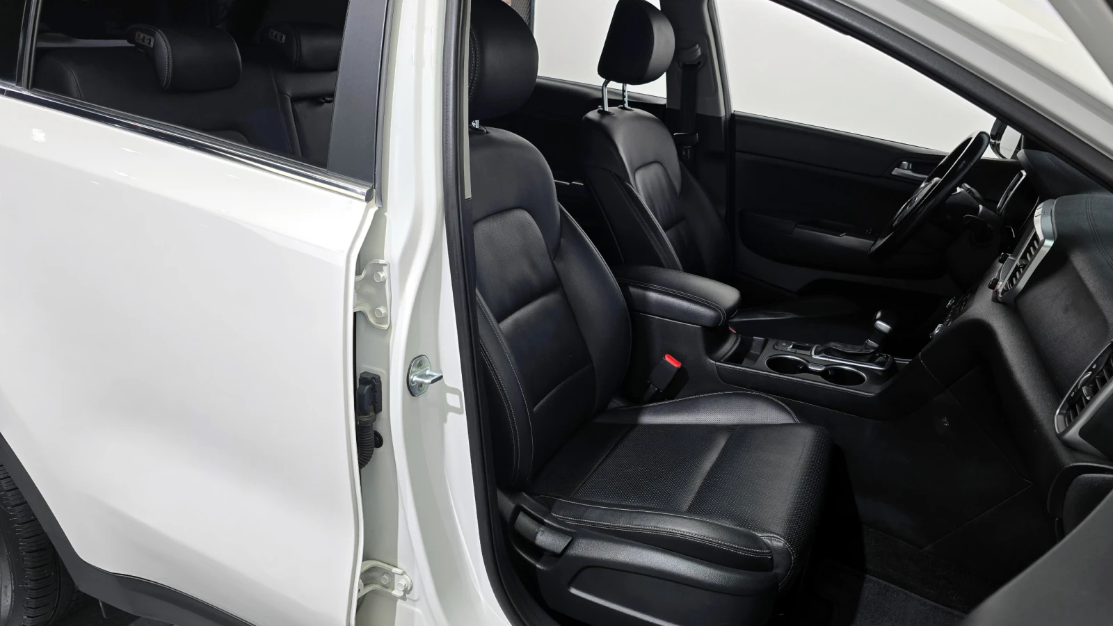 Kia Sportage Gasoline 2.0 2WD Prestige autogeorge.com, снимка 14 - Автомобили и джипове - 56114108