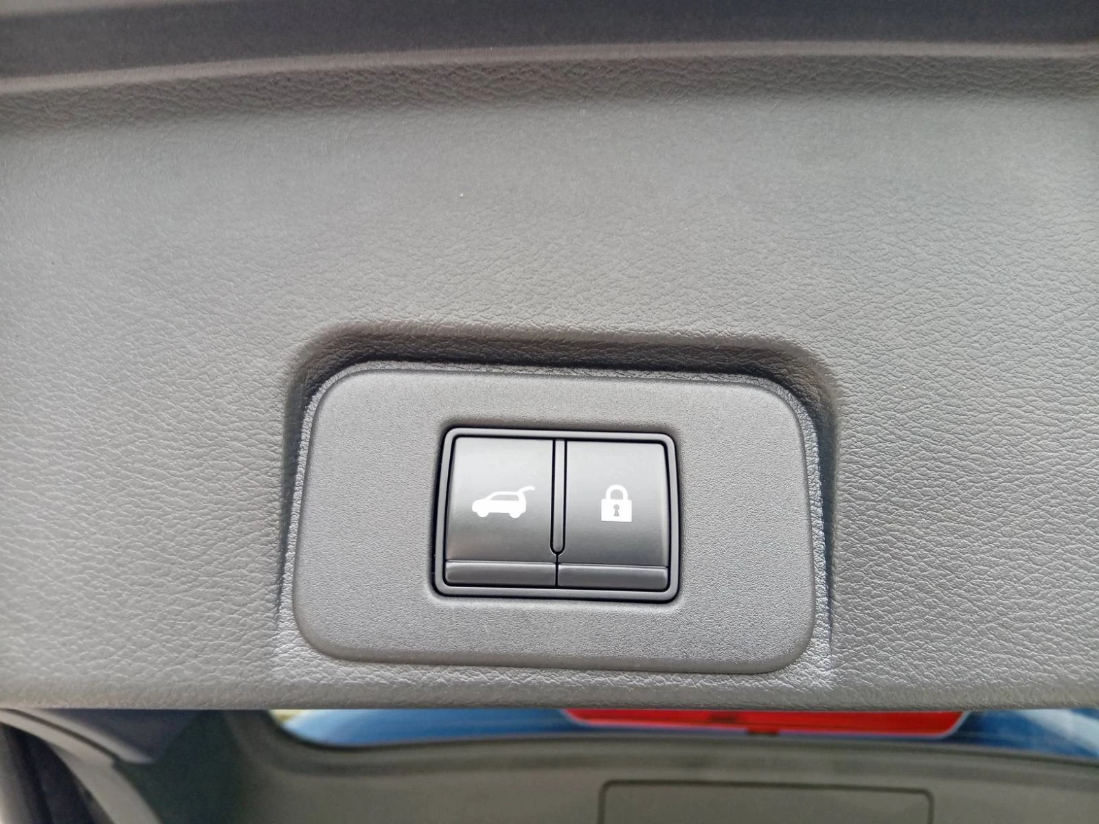 Nissan X-trail 2.5 AWD 39000КМ Panorama/360 камери/Distronic, снимка 14 - Автомобили и джипове - 56234326