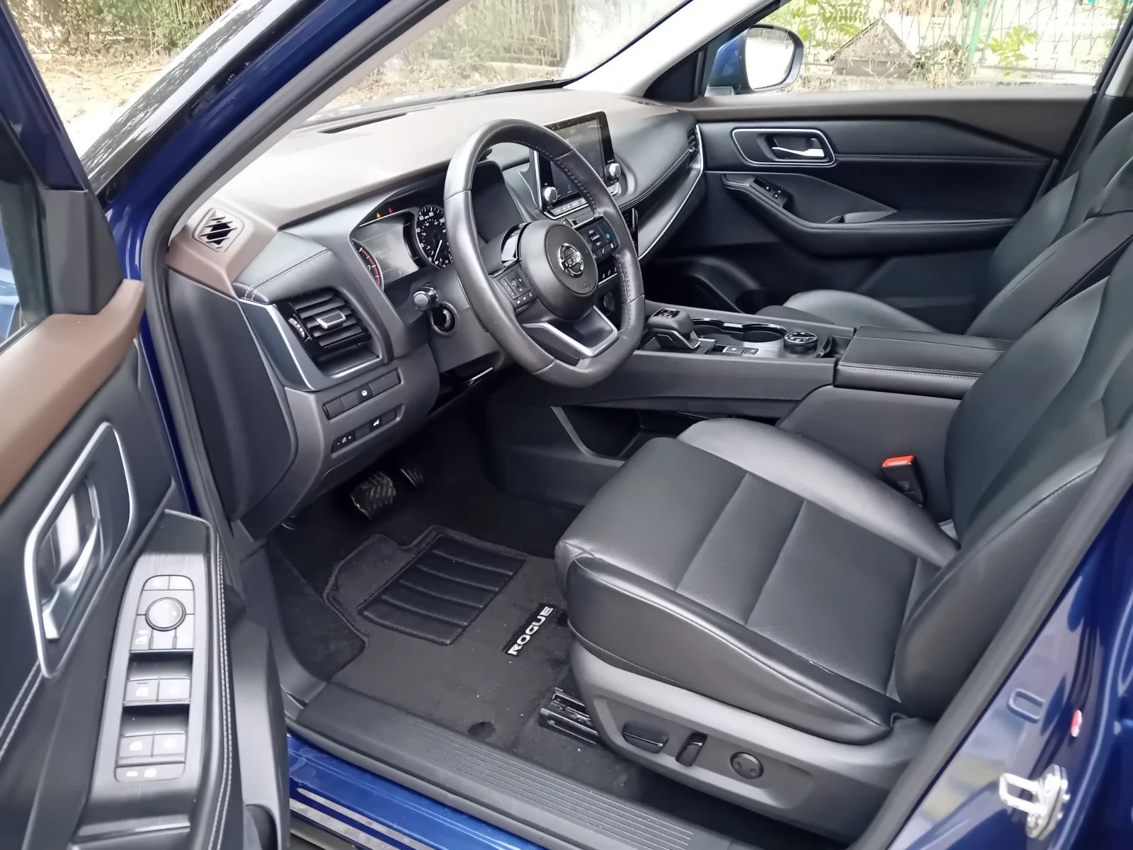 Nissan X-trail 2.5 AWD 39000КМ Panorama/360 камери/Distronic, снимка 9 - Автомобили и джипове - 56234326