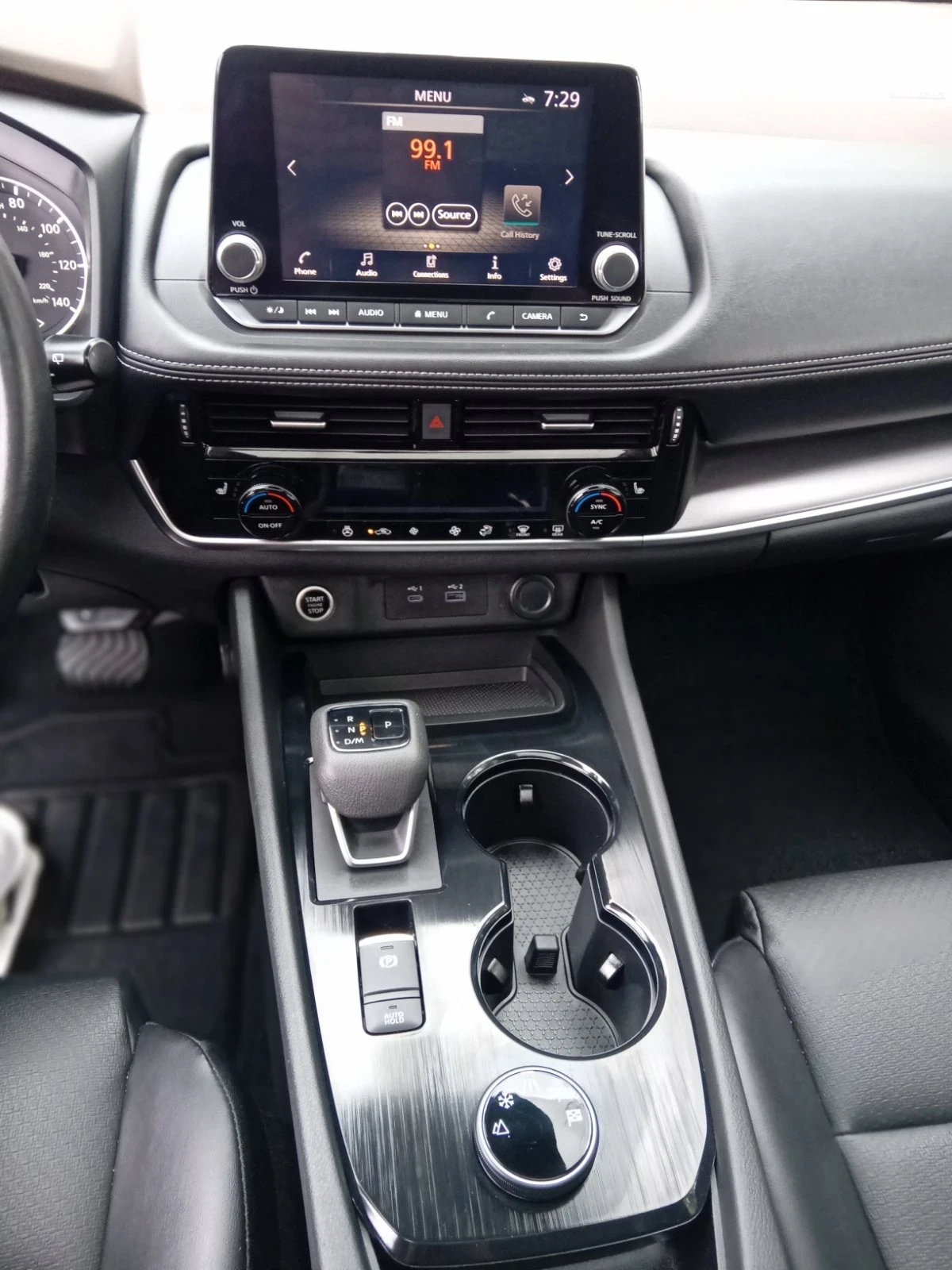 Nissan X-trail 2.5 AWD 39000КМ Panorama/360 камери/Distronic, снимка 10 - Автомобили и джипове - 56234326