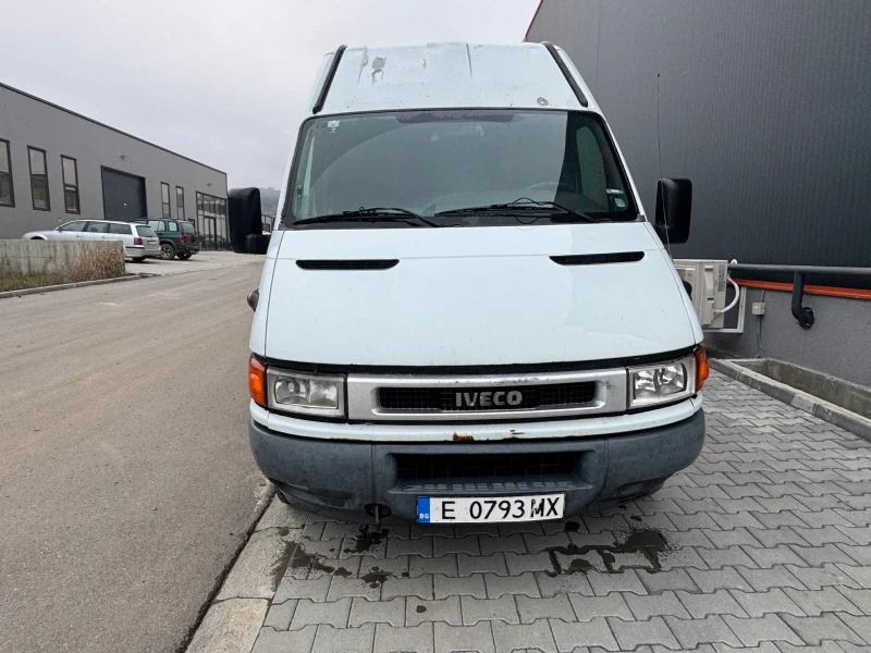Iveco 35c13 Макси* Б кат* Двойна Гума, снимка 2 - Бусове и автобуси - 52888272