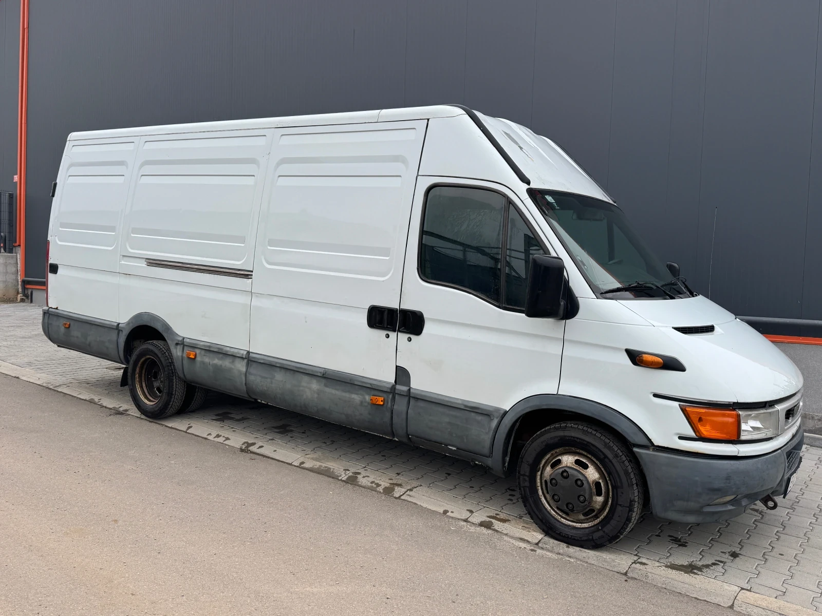 Iveco 35c13 �����* � ���* ������ ���� | Mobile.bg � ����������� 3