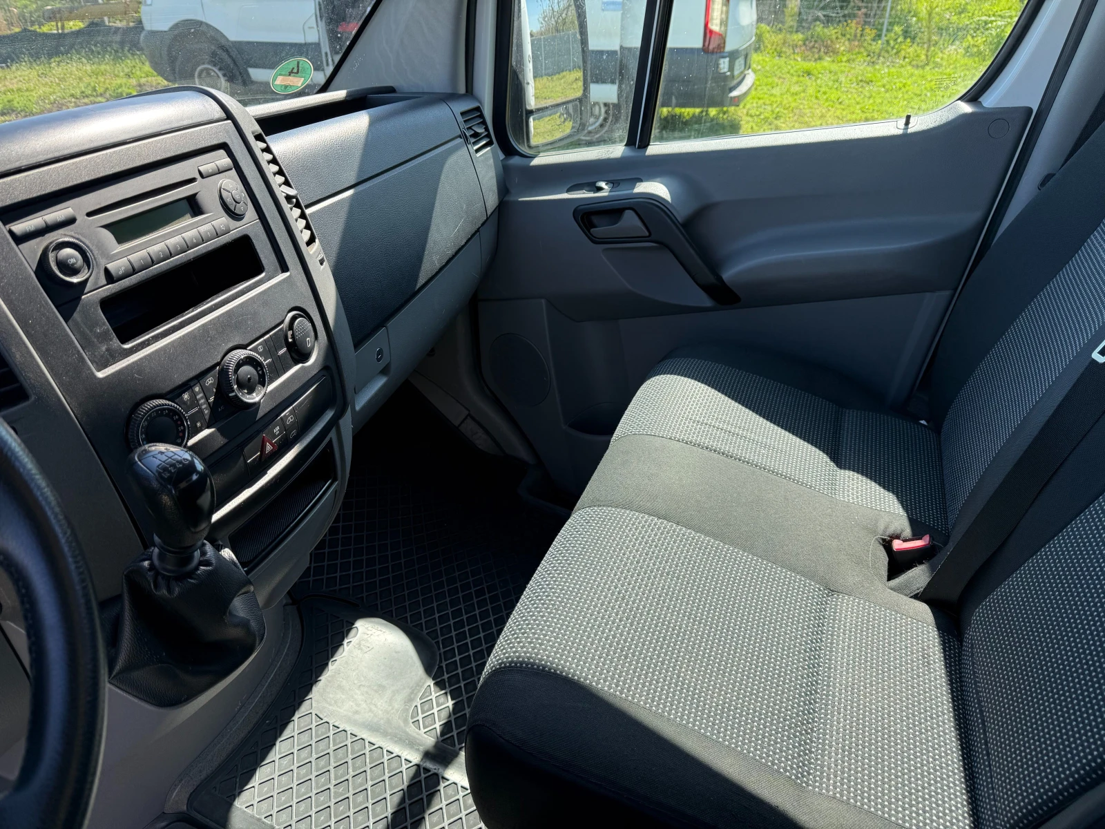 Mercedes-Benz Sprinter 313, снимка 10 - Бусове и автобуси - 54356272