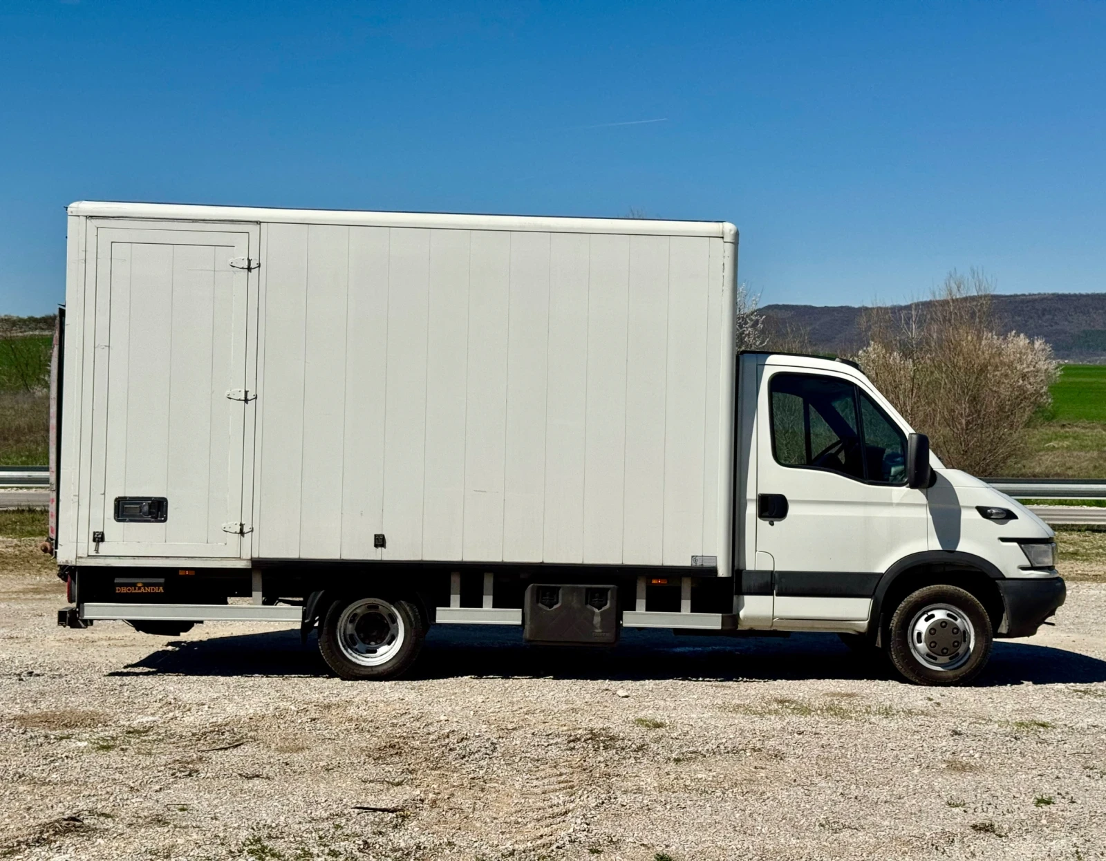 Iveco Daily ПАДАЩ БОРД* СТРАНИЧНА ВРАТА* СЕРВИЗНА ИСТОРИЯ, снимка 7 - Бусове и автобуси - 55808609