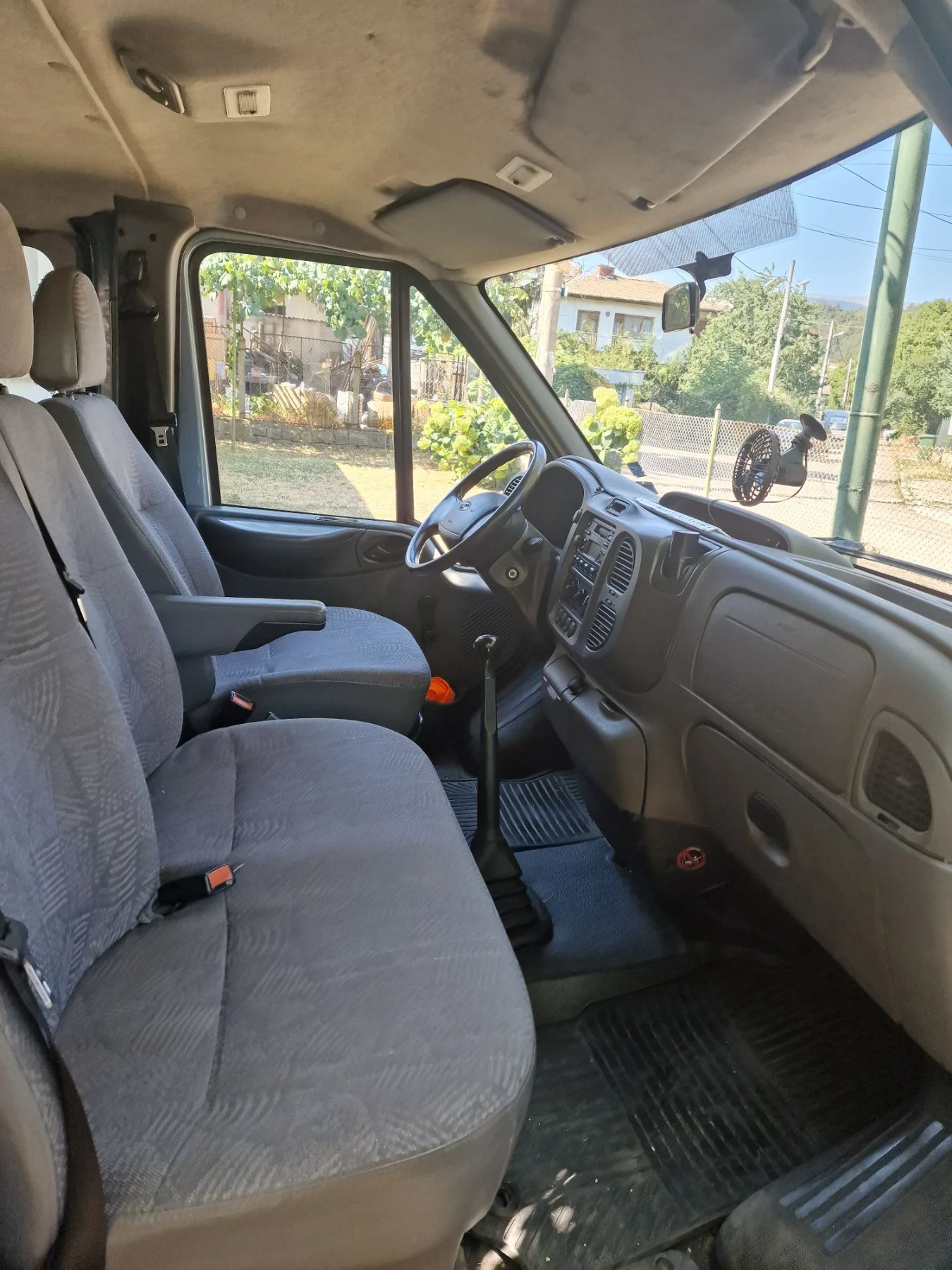 Ford Transit 2.0 TDCI  101 коня, снимка 10 - Бусове и автобуси - 56713697