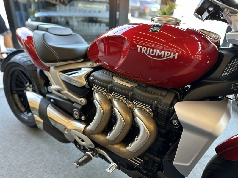 Triumph Rocket 3R, снимка 9 - Мотоциклети и мототехника - 47407003