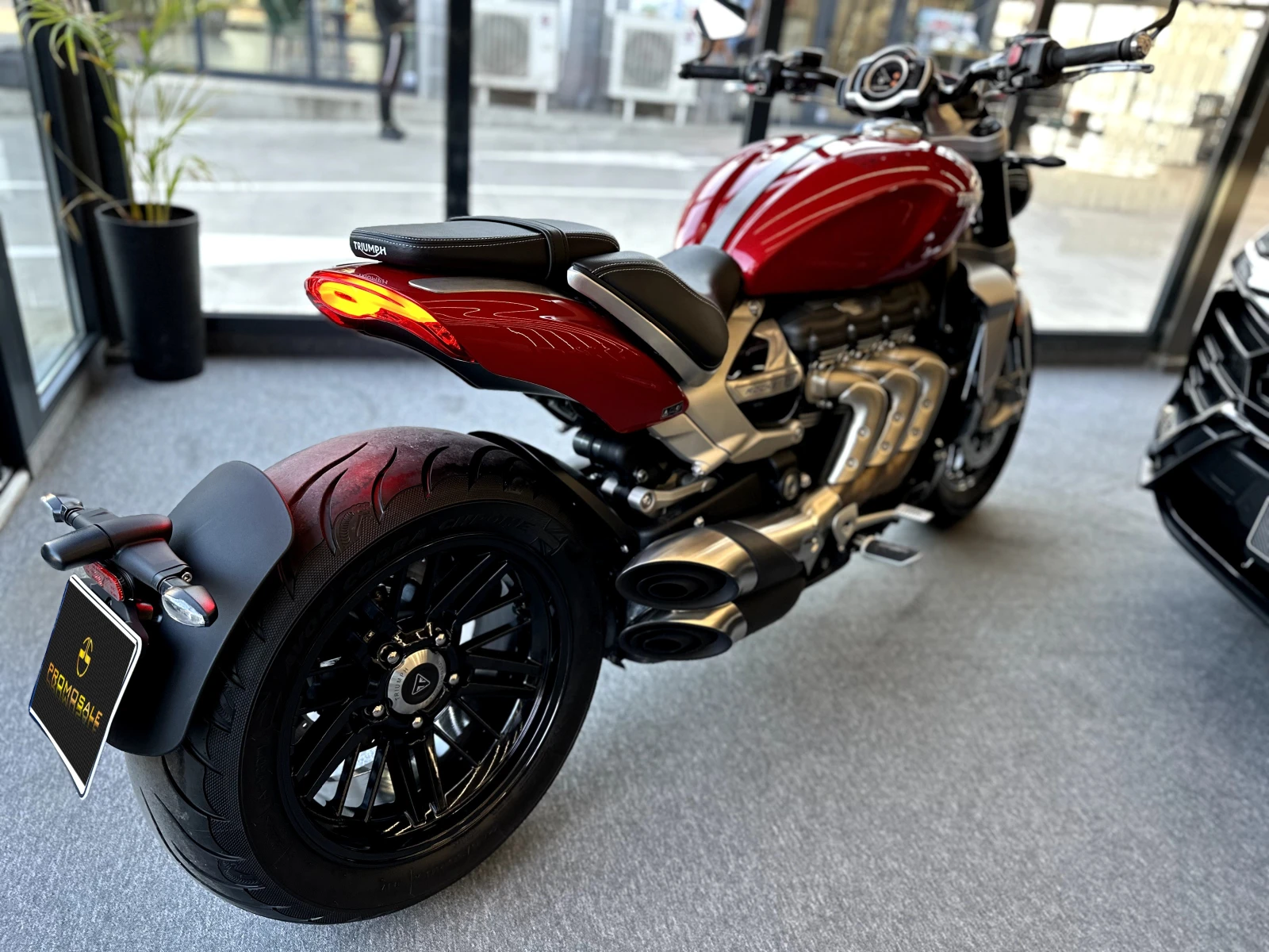 Triumph Rocket 3R - изображение 3