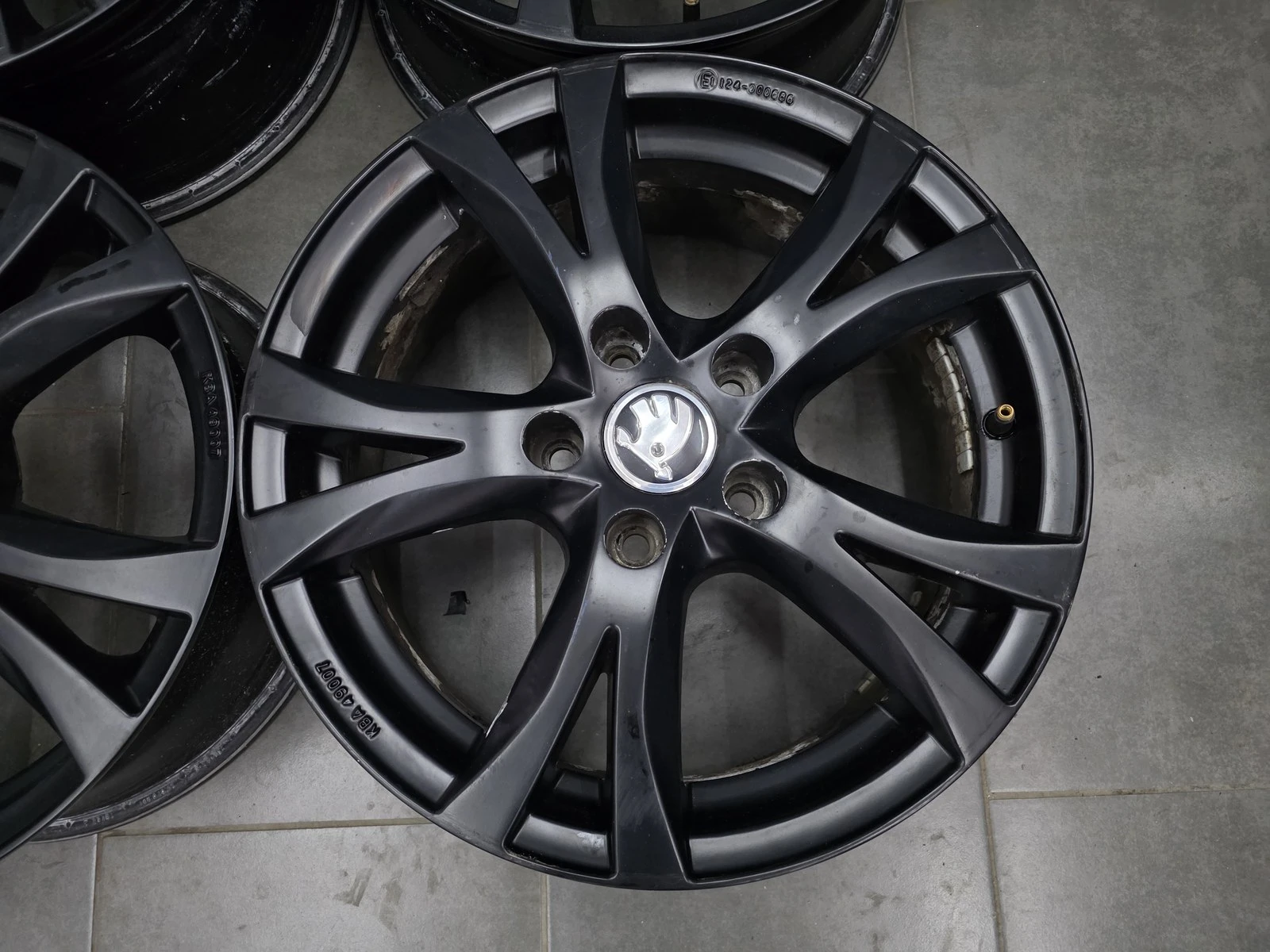 Джанти за Skoda, снимка 8 - Гуми и джанти - 56729952