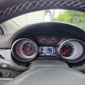 Opel Astra 1.6cdti РЕАЛНИ км., снимка 7