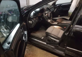 Mercedes-Benz C 320, снимка 4