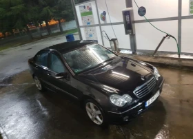 Mercedes-Benz C 320, снимка 3