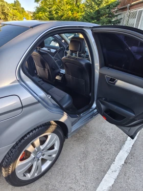 Mercedes-Benz C 200 CGI, снимка 12
