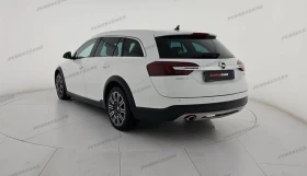 Opel Insignia 2.0 CDTI Cosmo AWD Дизел Автоматични 163 h, снимка 4