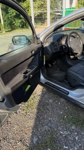 Volvo V50 Комби - 3900 лв. / 1994.04 € - 65740515 10