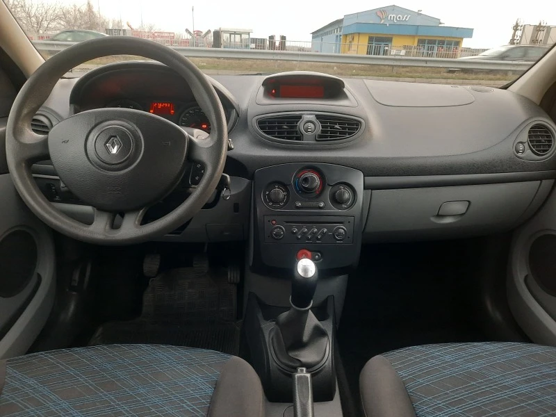 Renault Clio 1, 2i  газ Италия , снимка 9 - Автомобили и джипове - 45552195