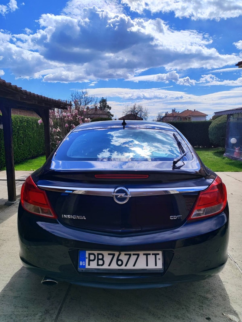 Opel Insignia, снимка 5 - Автомобили и джипове - 45725521