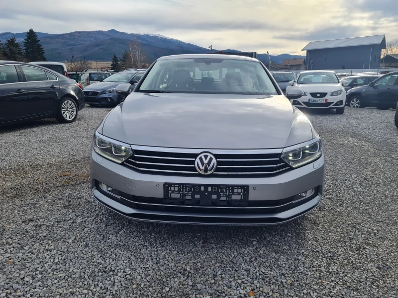 VW Passat HIGHLINE!!DISTRONIC!!DSG!!NEW 52000 KM!!!, снимка 1 - Автомобили и джипове - 48413419