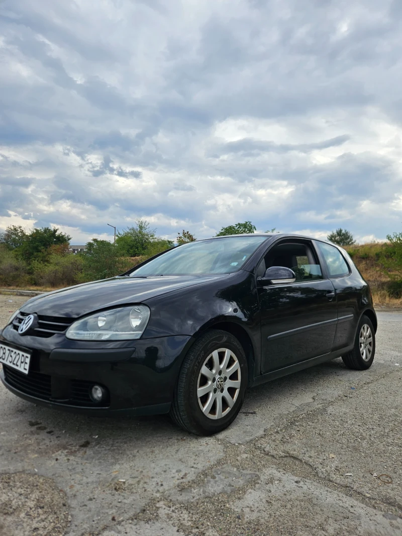 VW Golf 1.6fsi, снимка 4 - Автомобили и джипове - 49341415