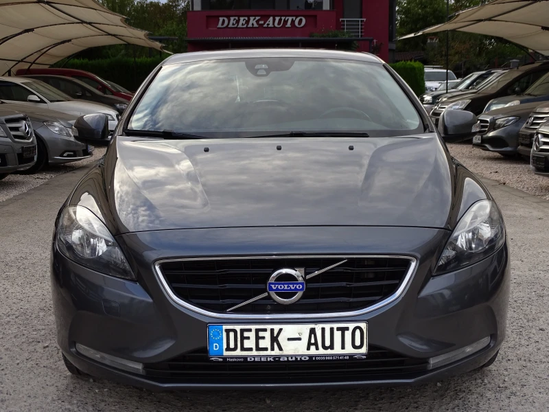 Volvo V40 D2 1.6D EURO 5B, снимка 3 - Автомобили и джипове - 51884478
