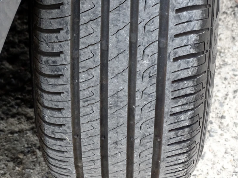 Volvo V40 D2 1.6D EURO 5B, снимка 17 - Автомобили и джипове - 51884478