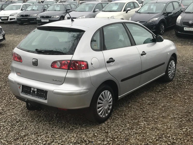 Seat Ibiza, снимка 4 - Автомобили и джипове - 52683248