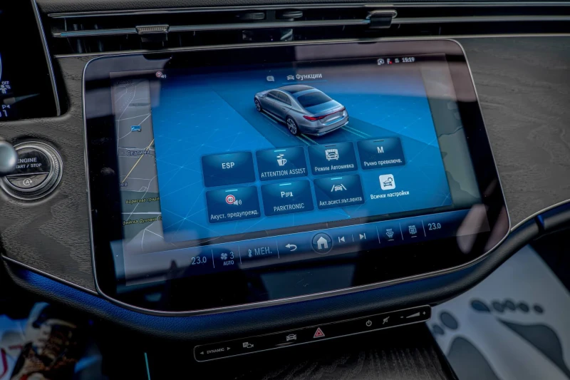 Mercedes-Benz E 220 d/Avantgarde/Virtual/Панорама/MBUX/Pre-Safe/Therma, снимка 13 - Автомобили и джипове - 53273058