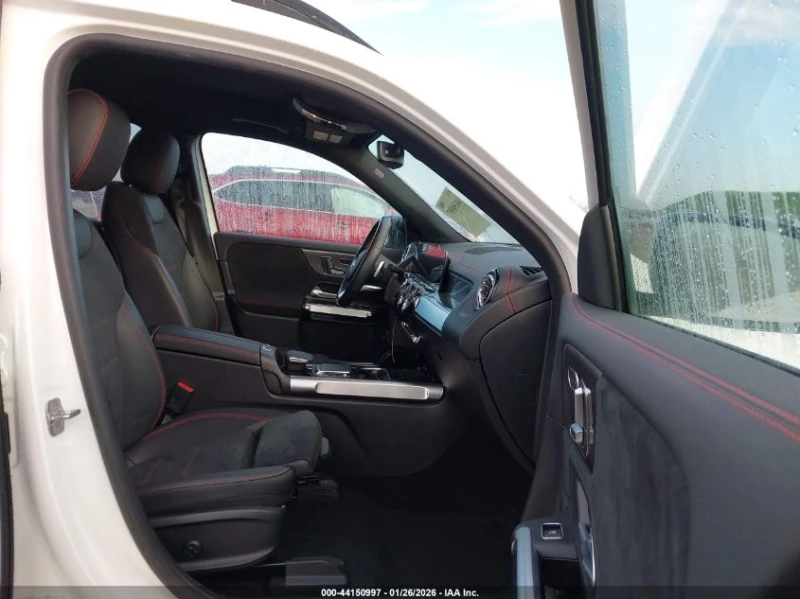 Mercedes-Benz EQB 250 Suv, снимка 5 - Автомобили и джипове - 53577155