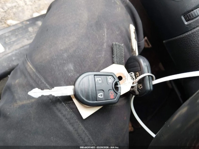 Ford Mustang 3.7l V6 Premium, снимка 11 - Автомобили и джипове - 53600464