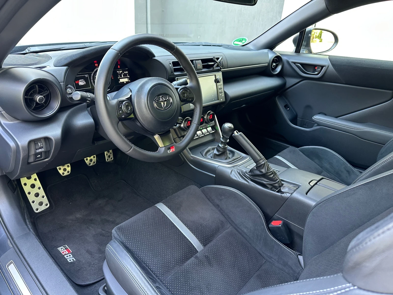 Toyota GR86  - изображение 9