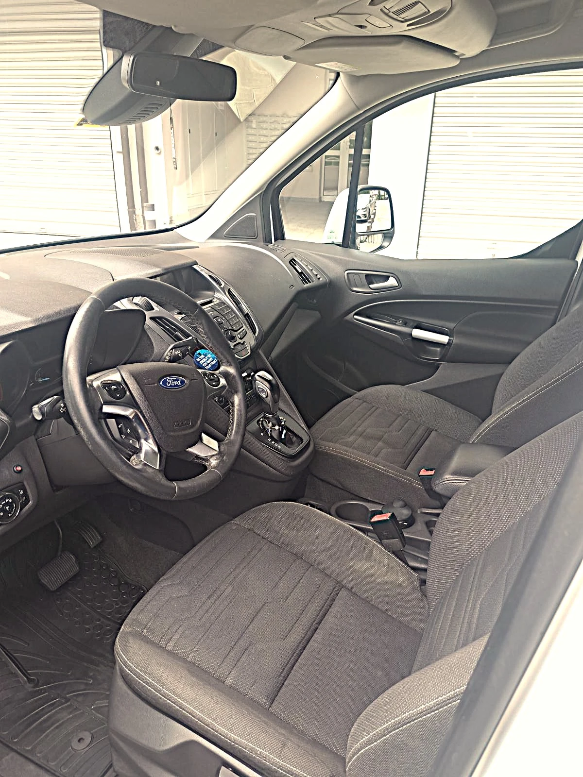 Ford Connect TOURNEO-Long - изображение 9