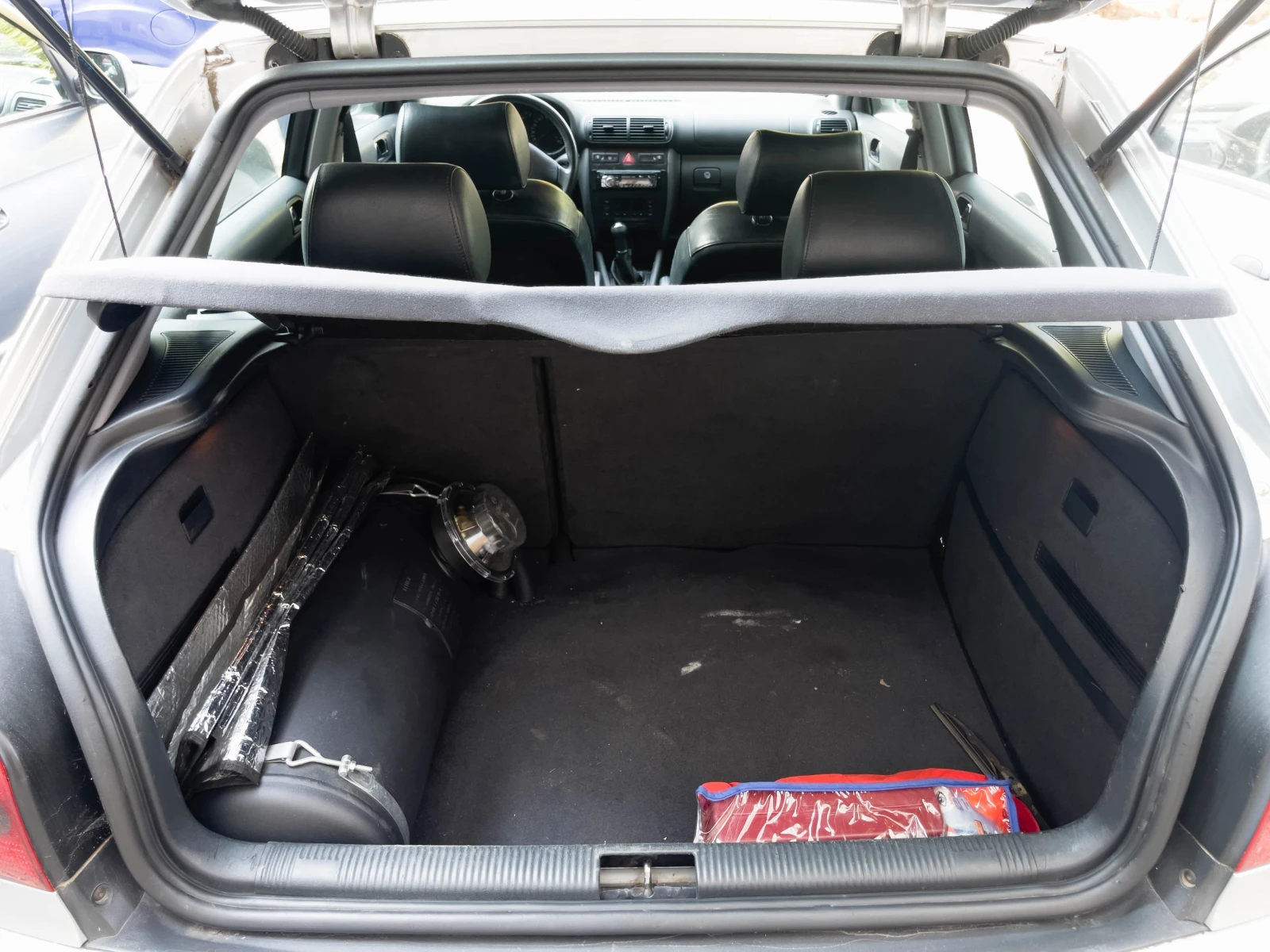 Audi A3 1.6i газ - изображение 7