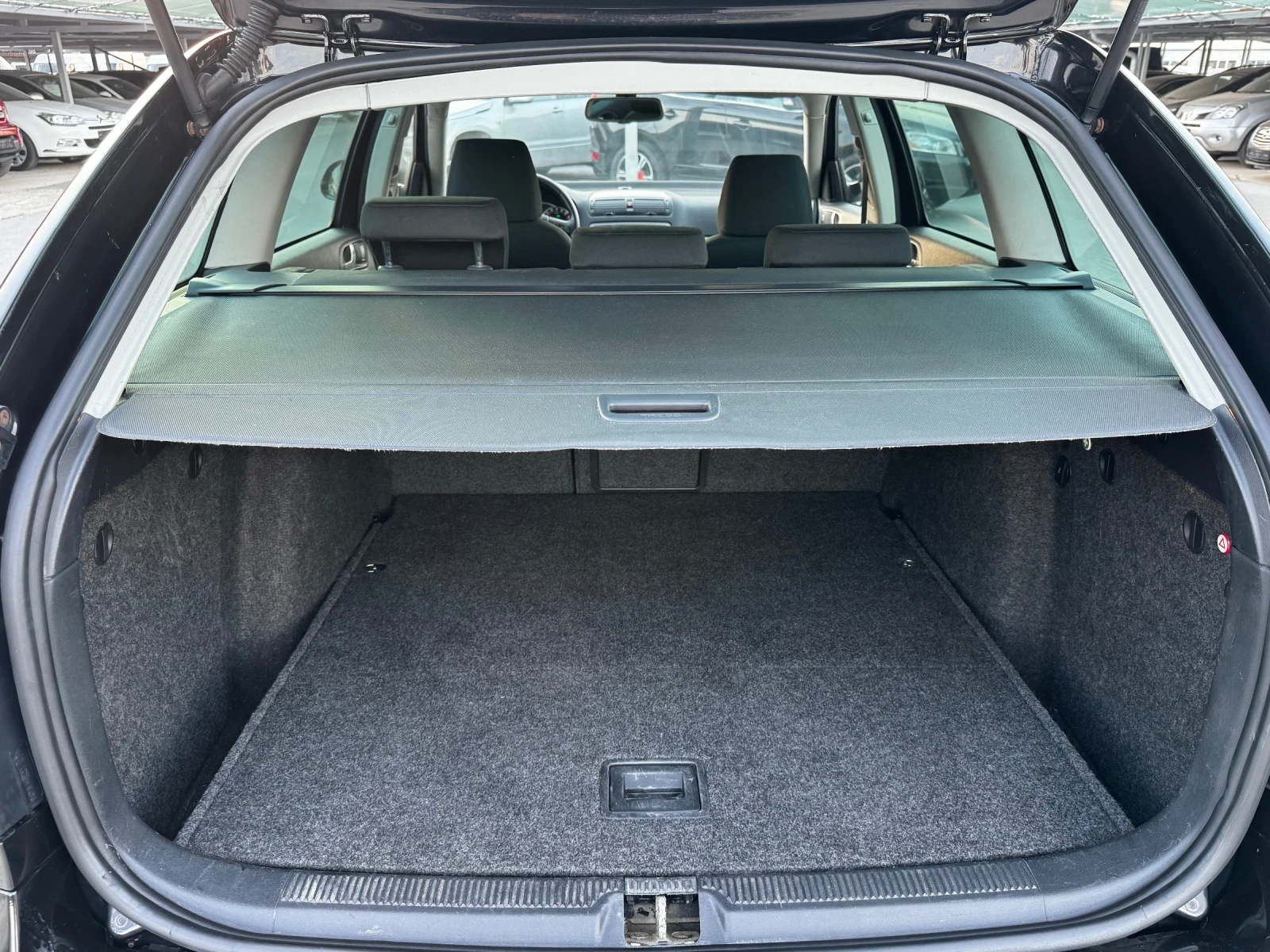 Skoda Octavia 1.4TSI АВТОМАТ DSG 7СКОРОСТИ - изображение 8