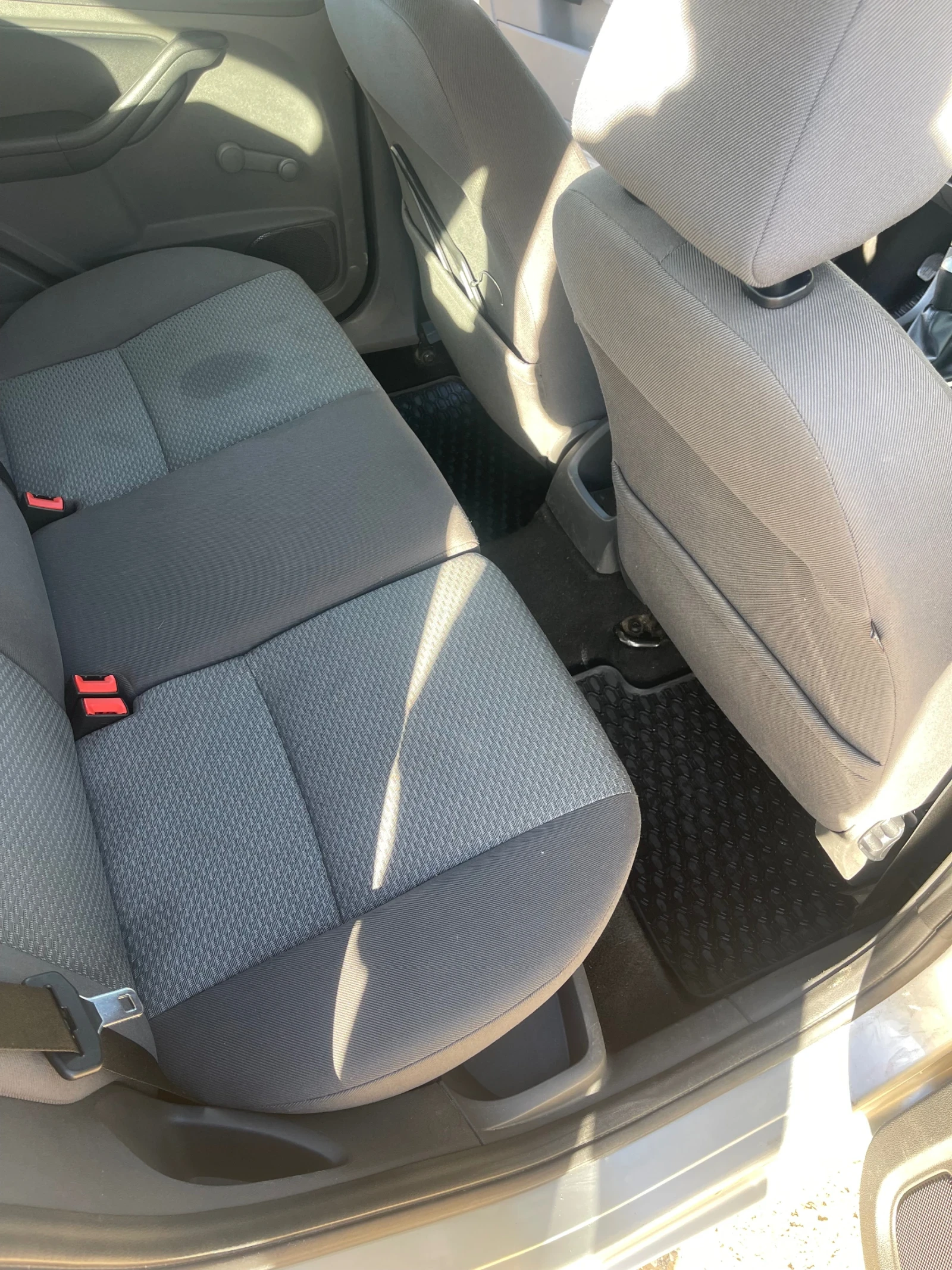 Ford Focus  - изображение 10