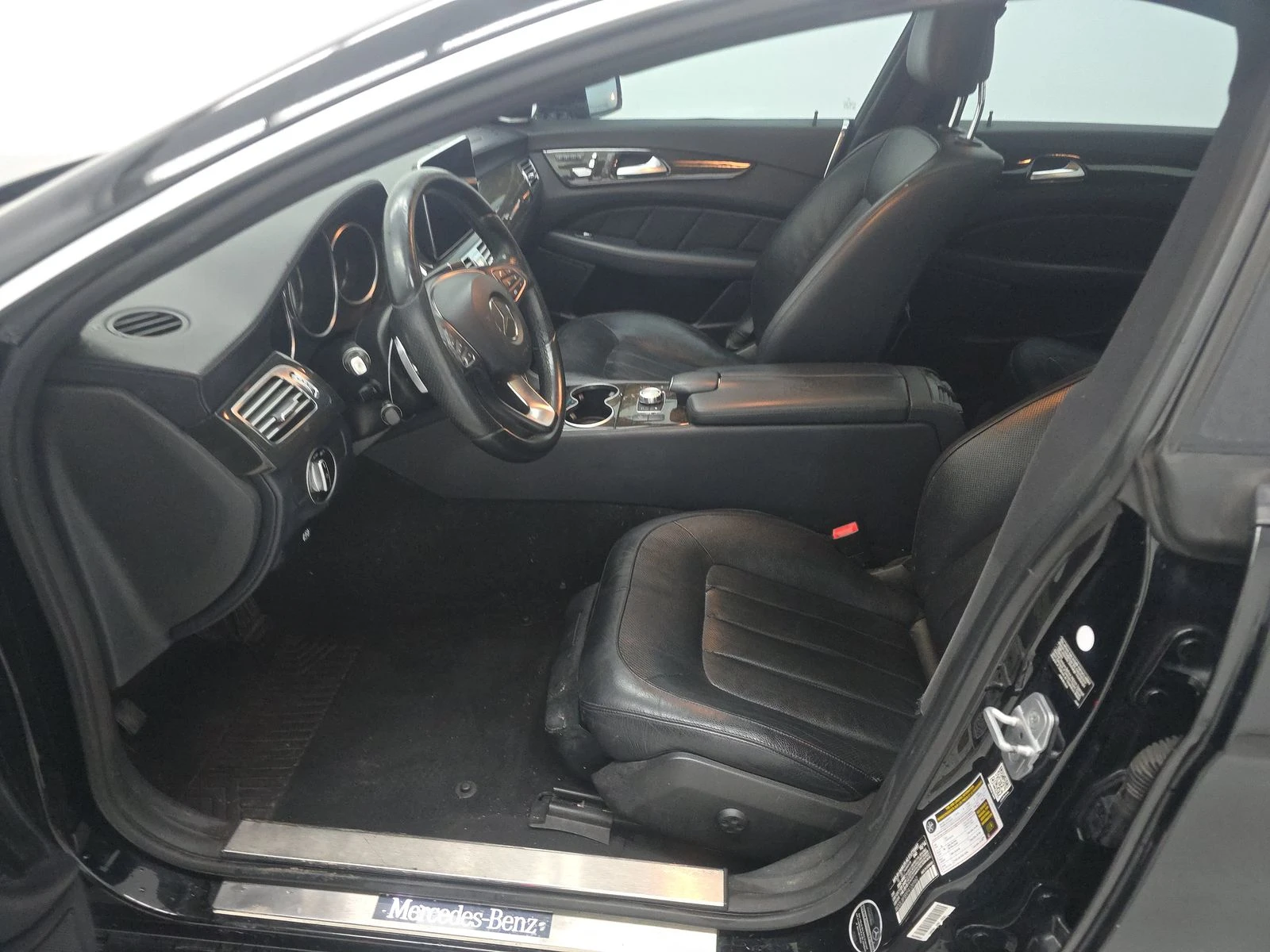 Mercedes-Benz CLS 400 AMG PK* LANE ASSIST* KEYLESS GO* HARMAN | Mobile.bg   9