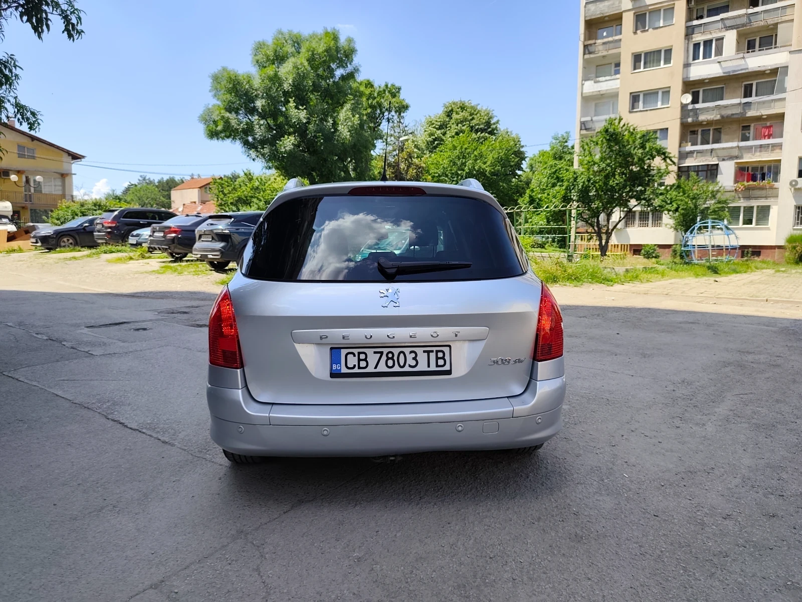 Peugeot 308 1.6 !АВТОМАТИК!!* КЛИМАТРОНИК* !ТОП!!, снимка 4 - Автомобили и джипове - 54934923