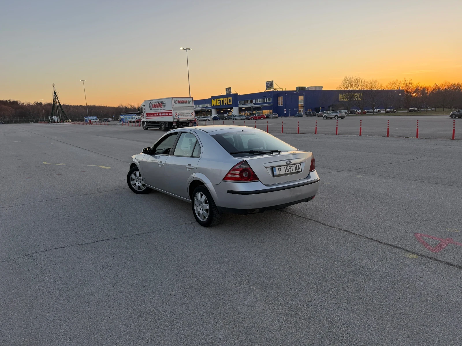 Ford Mondeo 2.0TDCI/КЛИМАТРОНИК/ГЕРМАНИЯ!, снимка 4 - Автомобили и джипове - 53748405