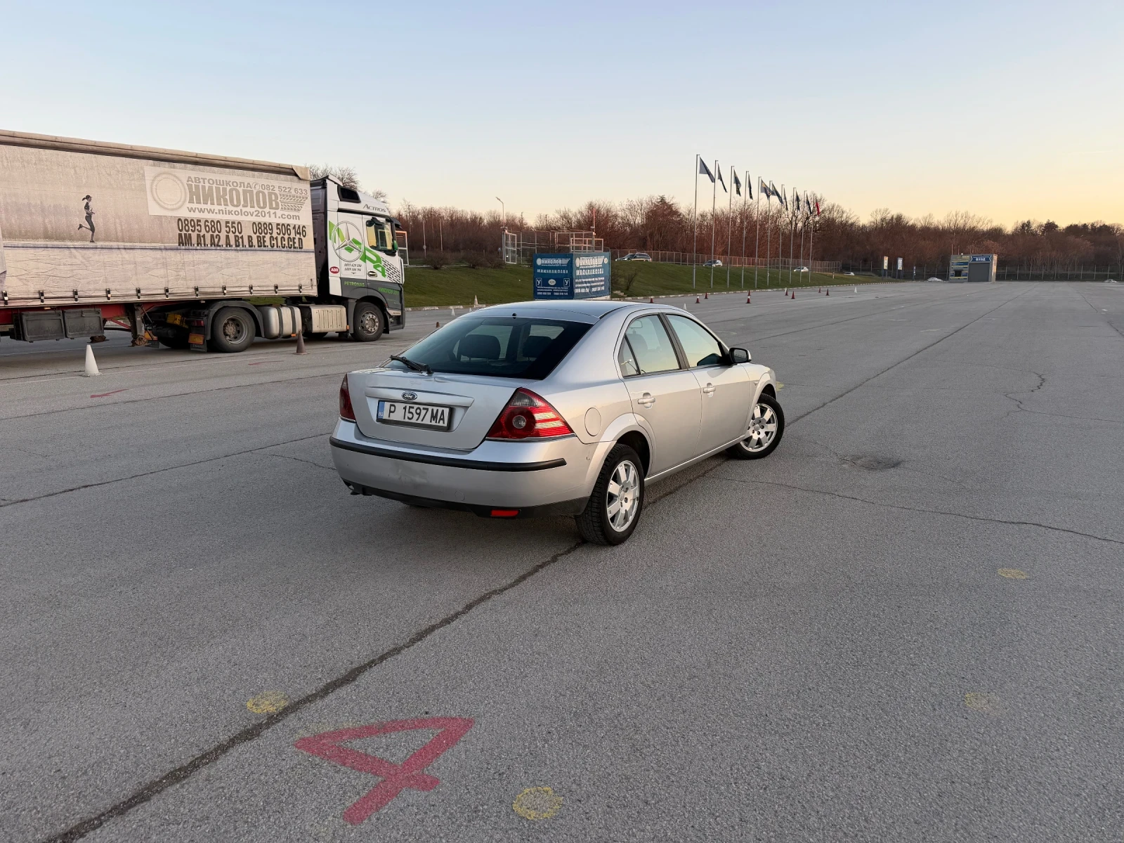 Ford Mondeo 2.0TDCI/КЛИМАТРОНИК/ГЕРМАНИЯ!, снимка 6 - Автомобили и джипове - 53748405