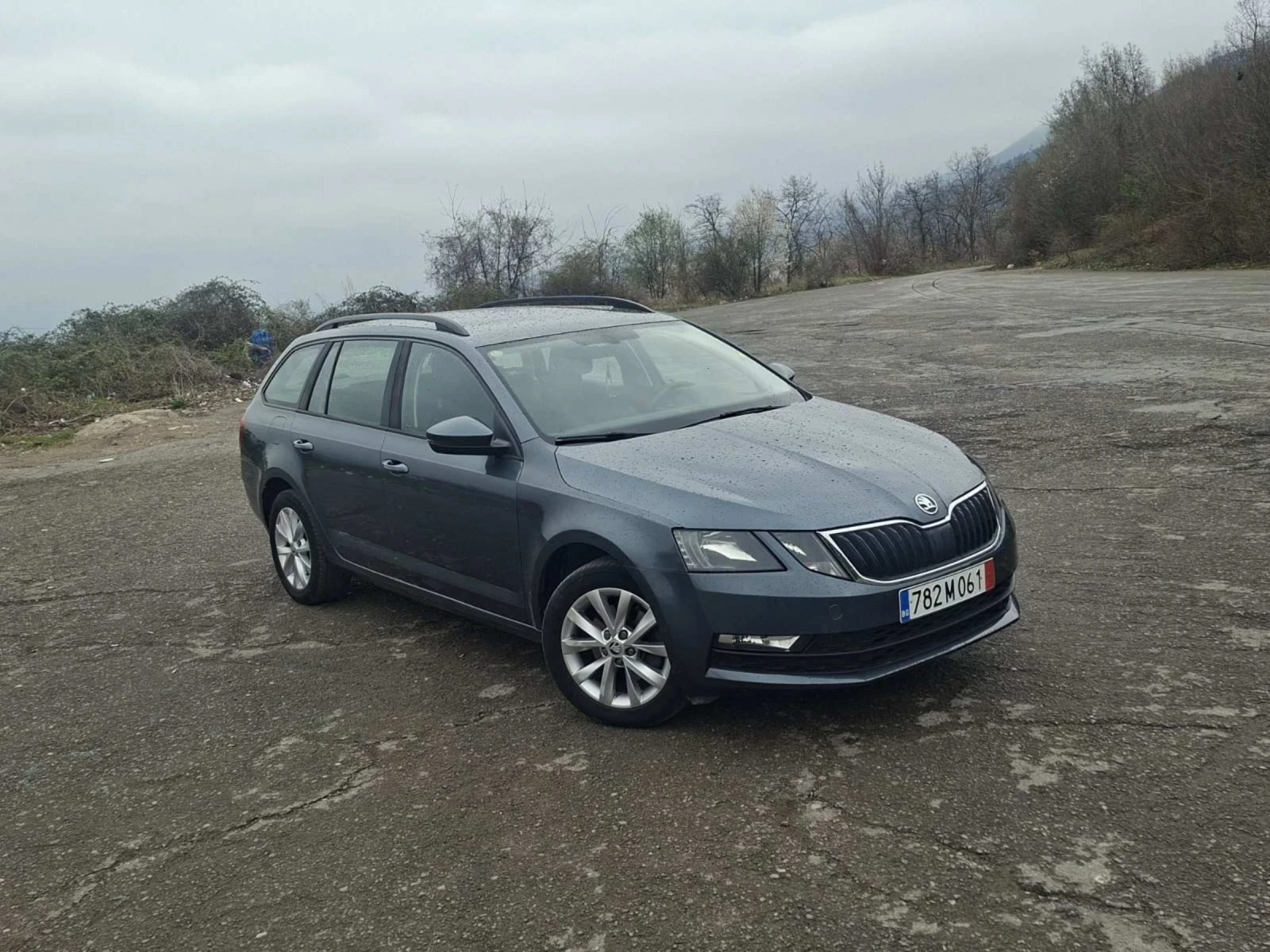 Skoda Octavia, снимка 6 - Автомобили и джипове - 54170756