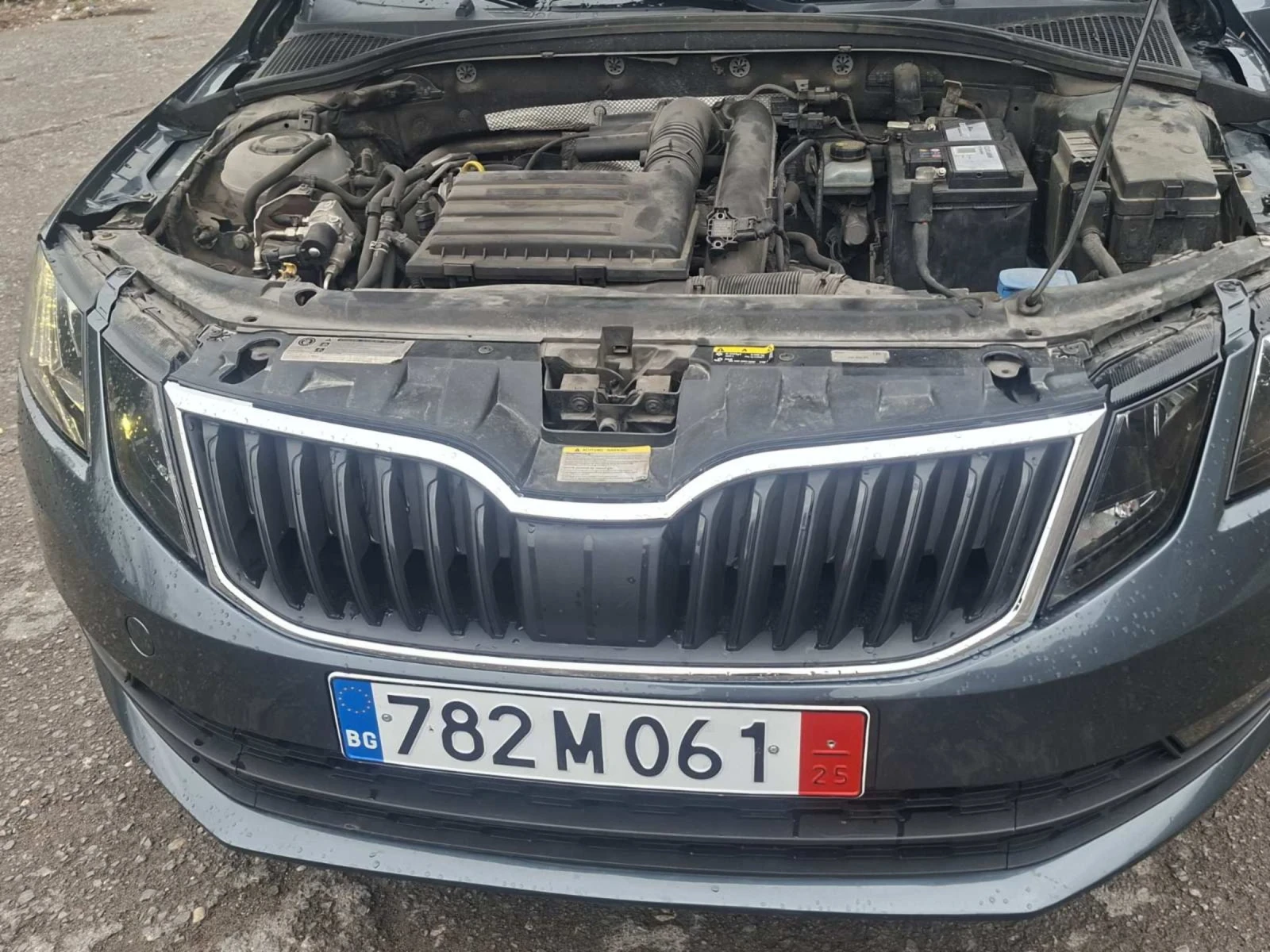 Skoda Octavia, снимка 13 - Автомобили и джипове - 54170756