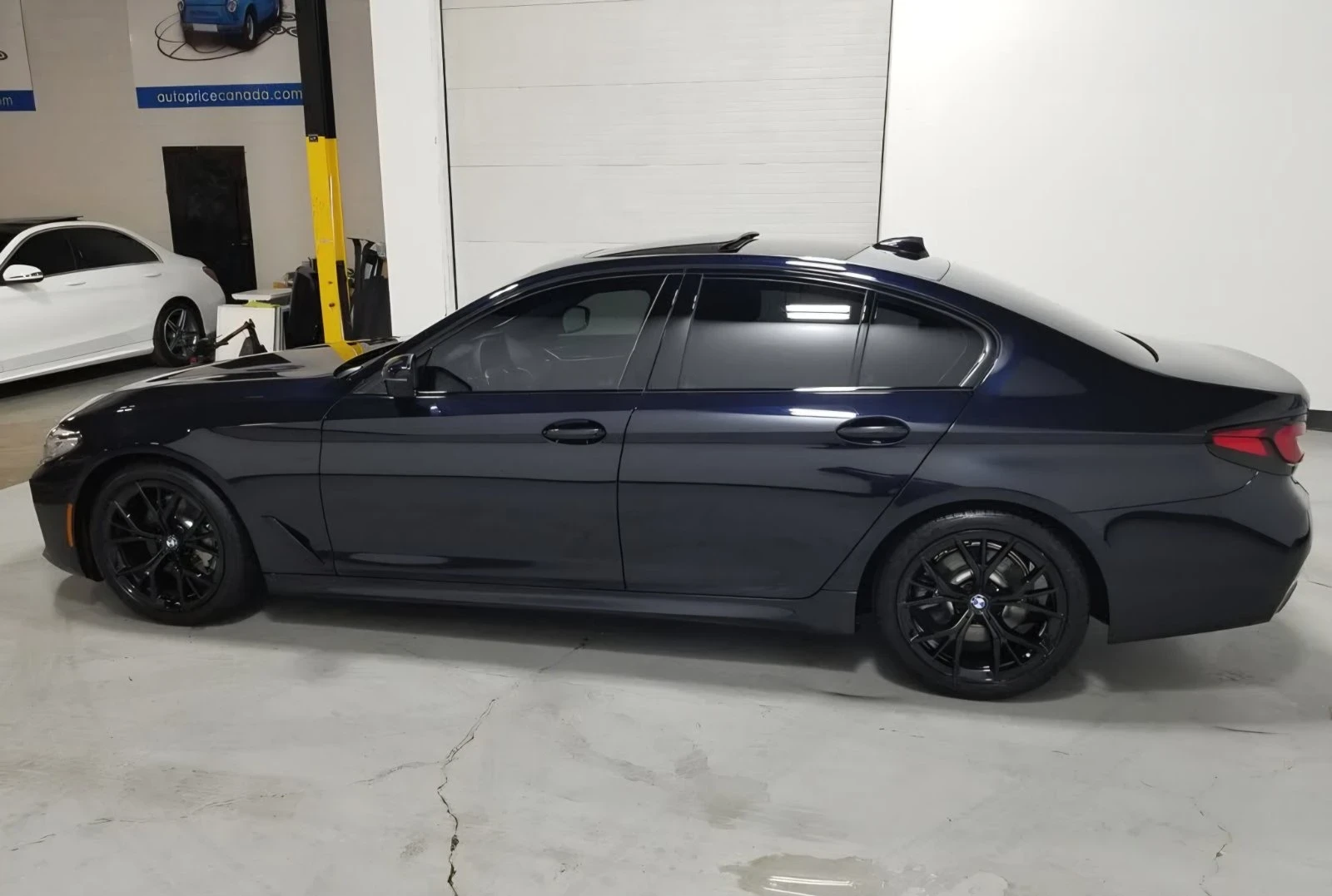 BMW 530 Xi* M-Pack* Обдухване, снимка 4 - Автомобили и джипове - 54231049