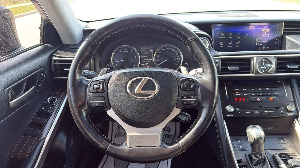 Lexus IS 300 AWD* ОБДУХВАНЕ* ПОДГРЕВ* КАМЕРА* ШИБЕДАХ, снимка 9 - Автомобили и джипове - 54371865