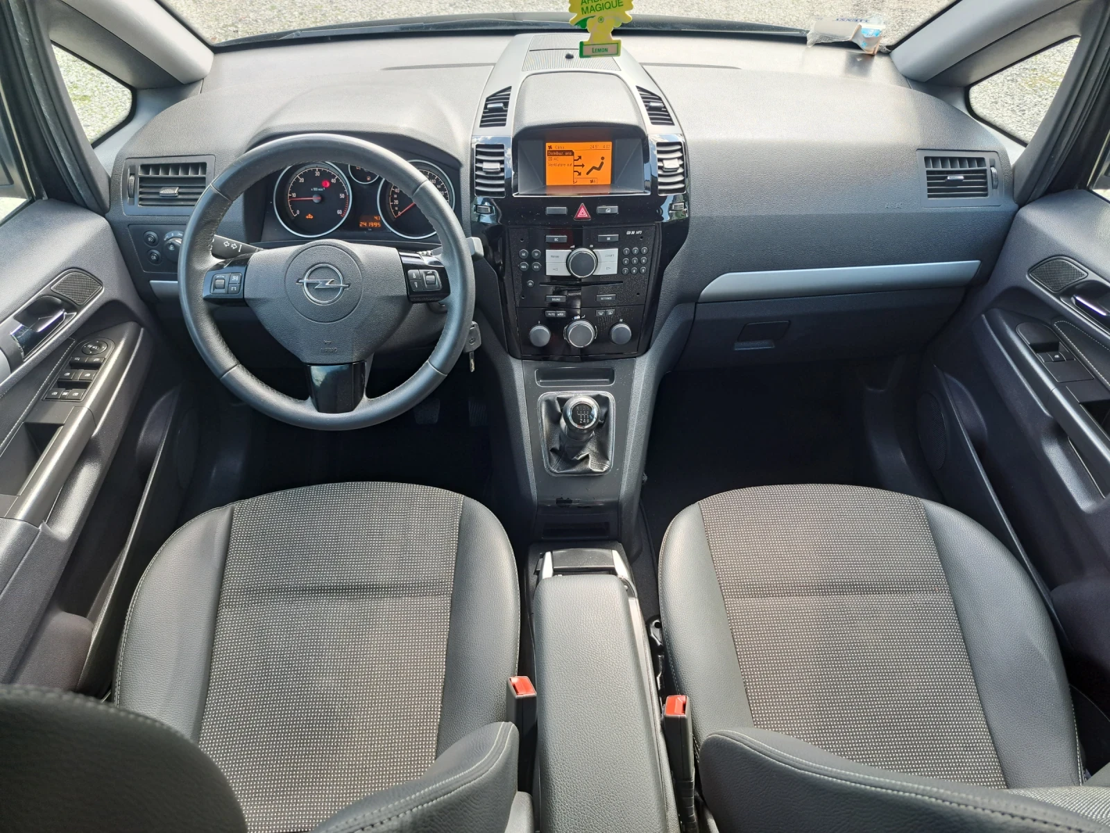 Opel Zafira 1.7CDTI ECOFLEX COSMO E5 7M FACE TOP, снимка 13 - Автомобили и джипове - 54440912