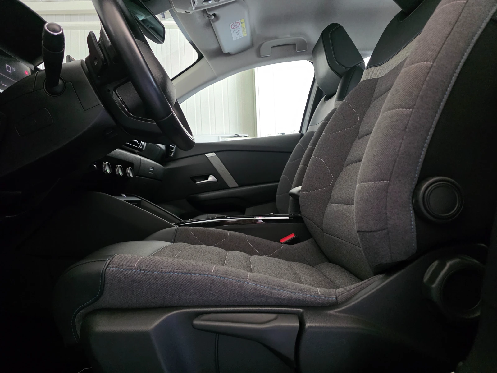 Citroen C4 1. 5 BlueHDi FEEL 131 S&S EAT8 | Mobile.bg � ����������� 8