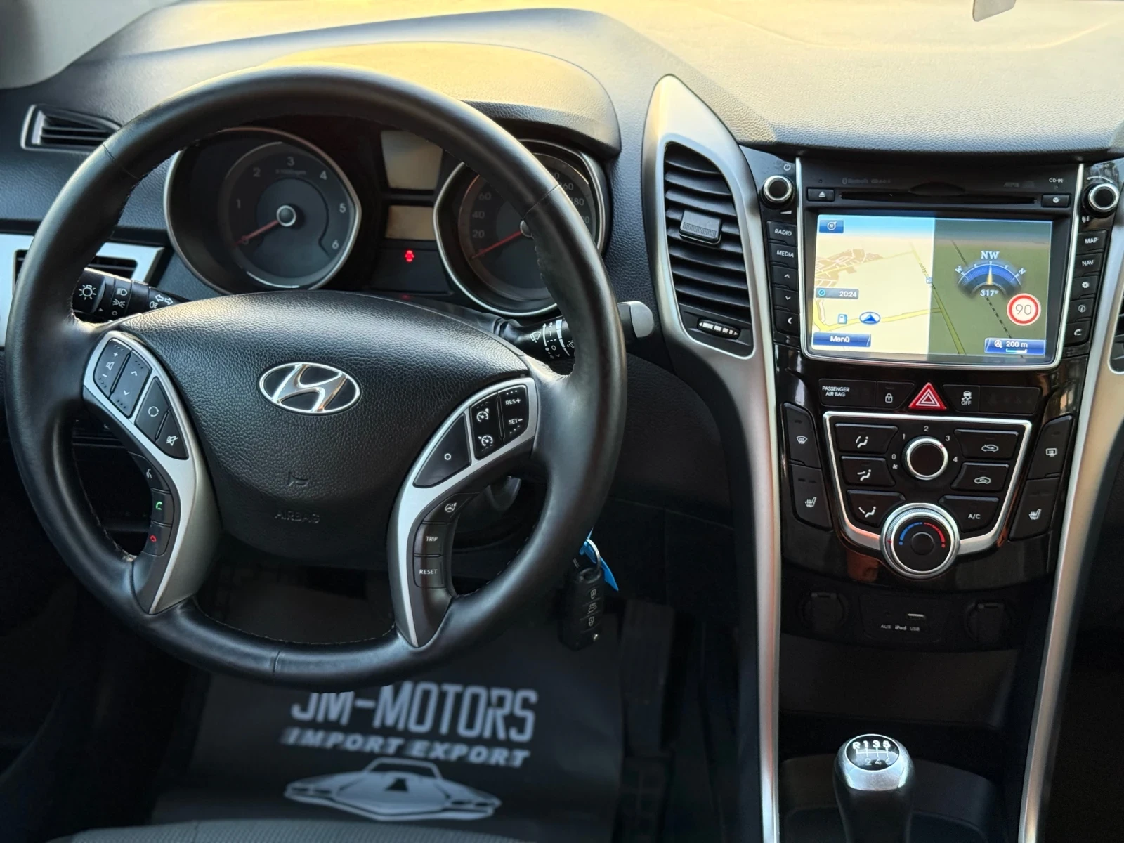Hyundai I30 FIFACUP/NAVI/CAMERA, снимка 10 - Автомобили и джипове - 54676931
