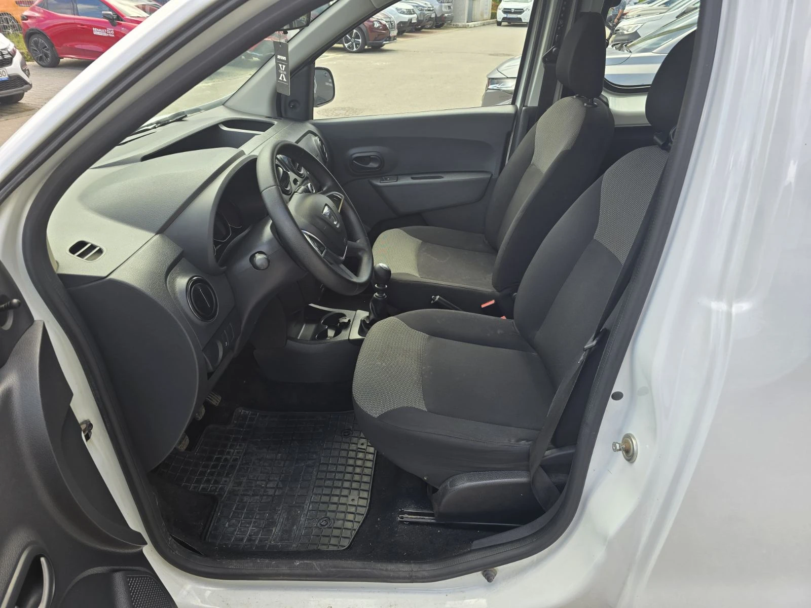 Dacia Dokker dCi 95 к.с. Дизел Stop & Start N1, снимка 10 - Автомобили и джипове - 54788258
