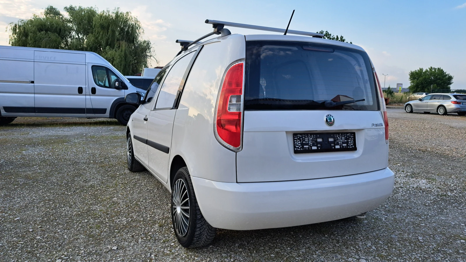 Skoda Praktik КЛИМАТИК-EURO 5, снимка 3 - Автомобили и джипове - 54828531