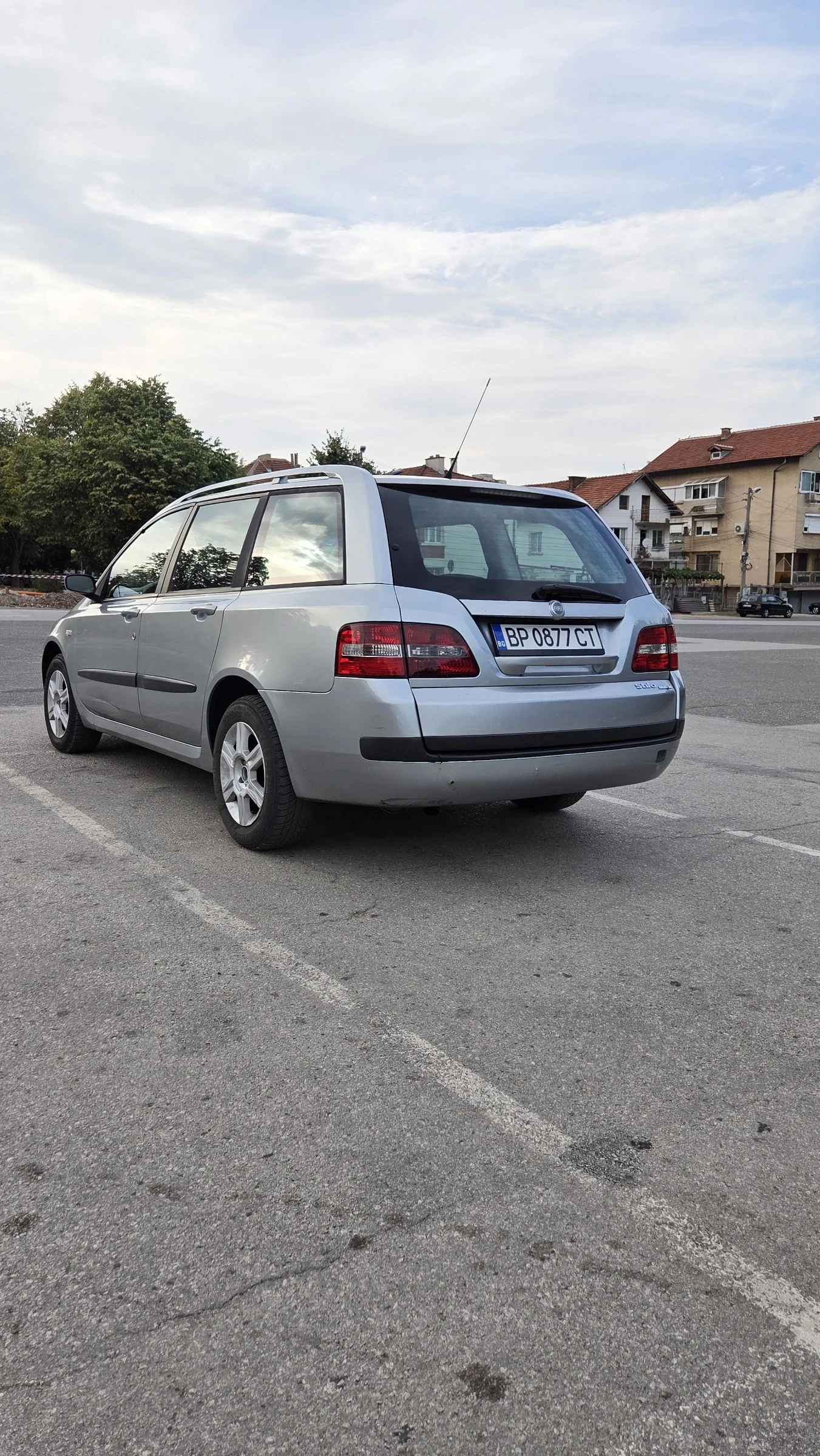 Fiat Stilo 1.9 Multijet, снимка 5 - Автомобили и джипове - 55014195