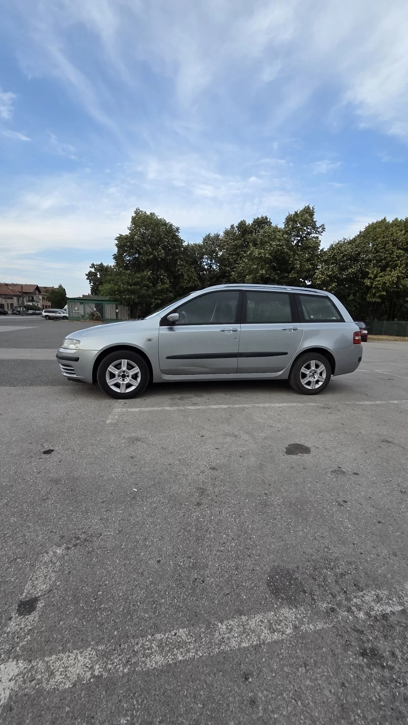 Fiat Stilo 1.9 Multijet, снимка 3 - Автомобили и джипове - 55014195