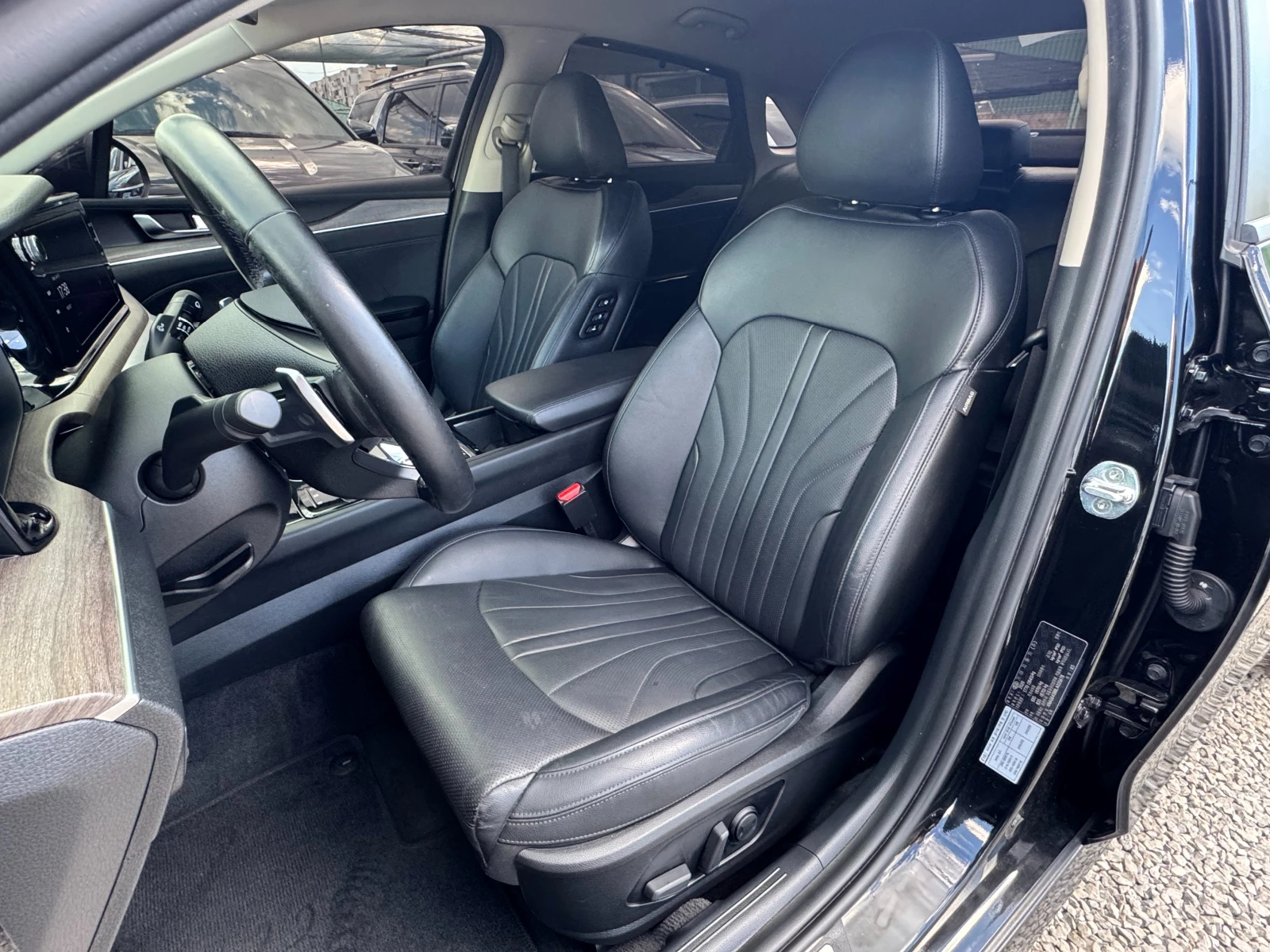 Kia K5 2.0 LPG ! Signature !, снимка 7 - Автомобили и джипове - 54932265